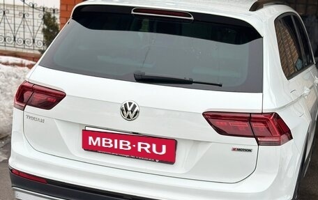 Volkswagen Tiguan II, 2019 год, 3 800 000 рублей, 4 фотография