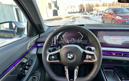 BMW 5 серия, 2025 год, 6 980 000 рублей, 6 фотография