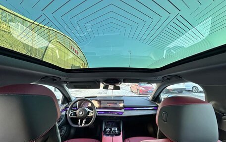 BMW 5 серия, 2025 год, 6 980 000 рублей, 9 фотография