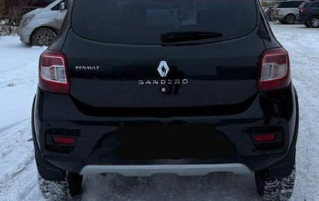 Renault Sandero II рестайлинг, 2015 год, 820 000 рублей, 4 фотография