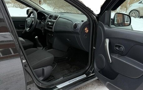 Renault Sandero II рестайлинг, 2015 год, 820 000 рублей, 5 фотография