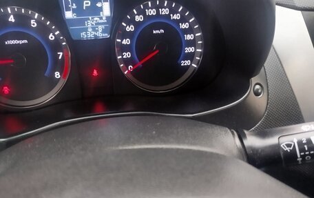 Hyundai Solaris II рестайлинг, 2015 год, 870 000 рублей, 6 фотография