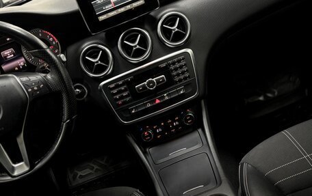 Mercedes-Benz A-Класс, 2015 год, 1 470 000 рублей, 13 фотография