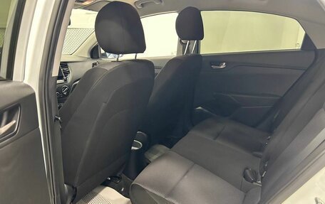 Hyundai Solaris II рестайлинг, 2020 год, 1 700 000 рублей, 12 фотография