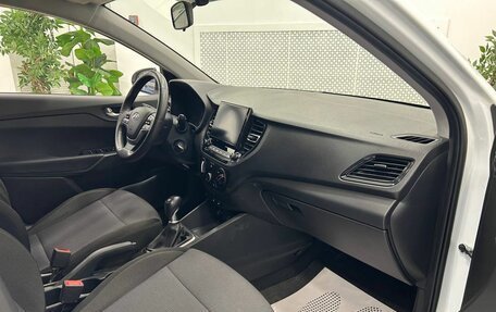 Hyundai Solaris II рестайлинг, 2020 год, 1 700 000 рублей, 9 фотография