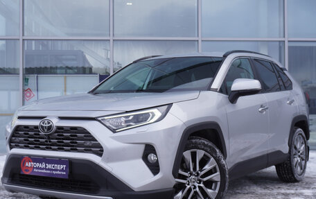 Toyota RAV4, 2021 год, 2 970 000 рублей, 1 фотография