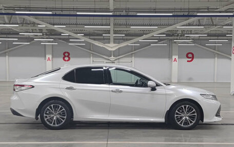 Toyota Camry, 2021 год, 3 089 950 рублей, 5 фотография