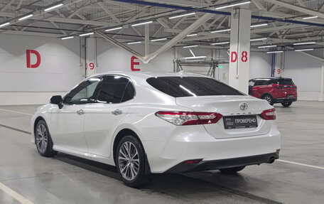 Toyota Camry, 2021 год, 3 089 950 рублей, 8 фотография