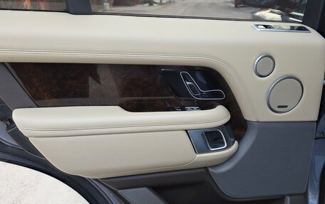 Land Rover Range Rover IV рестайлинг, 2019 год, 5 150 000 рублей, 21 фотография