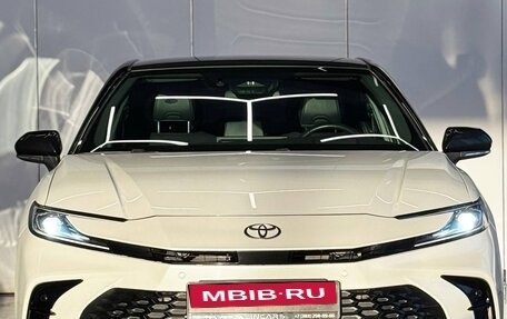 Toyota Camry, 2024 год, 4 300 000 рублей, 2 фотография