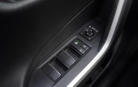 Toyota RAV4, 2021 год, 2 970 000 рублей, 17 фотография