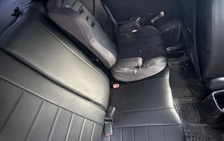 Hyundai Solaris II рестайлинг, 2015 год, 1 000 000 рублей, 24 фотография