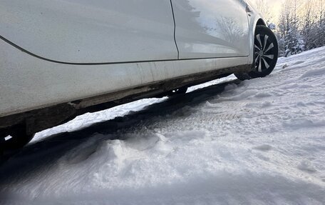 Hyundai Solaris II рестайлинг, 2015 год, 1 000 000 рублей, 22 фотография