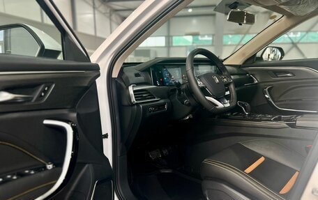 FAW Bestune T77, 2024 год, 2 600 000 рублей, 5 фотография