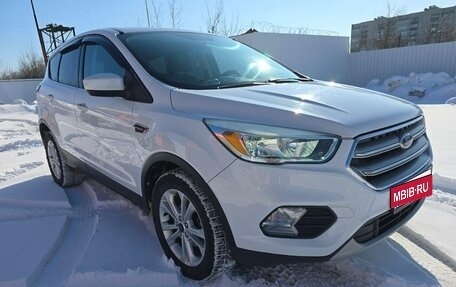 Ford Escape III, 2017 год, 1 350 000 рублей, 1 фотография