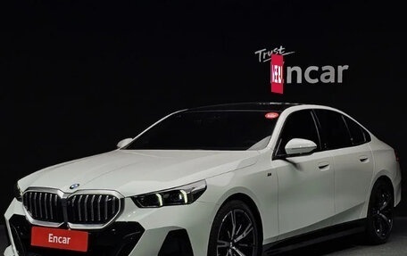 BMW 5 серия, 2025 год, 8 250 000 рублей, 2 фотография