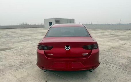 Mazda 3, 2022 год, 1 350 000 рублей, 5 фотография