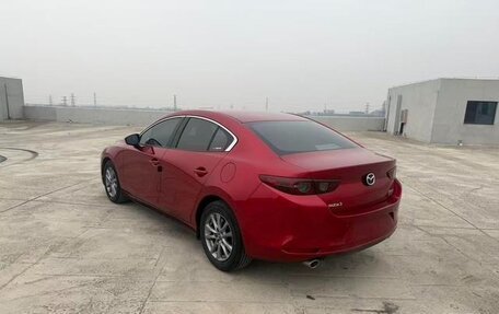 Mazda 3, 2022 год, 1 350 000 рублей, 4 фотография