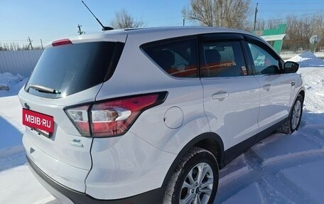 Ford Escape III, 2017 год, 1 350 000 рублей, 4 фотография