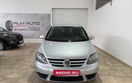 Volkswagen Golf Plus I, 2008 год, 650 000 рублей, 2 фотография