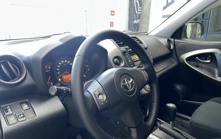 Toyota RAV4, 2010 год, 1 700 000 рублей, 7 фотография