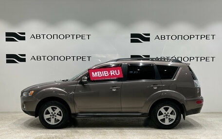 Mitsubishi Outlander III рестайлинг 3, 2012 год, 1 299 000 рублей, 4 фотография