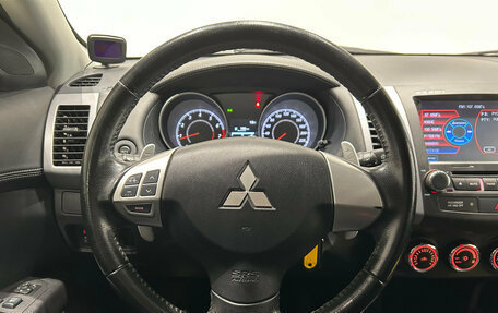 Mitsubishi Outlander III рестайлинг 3, 2012 год, 1 299 000 рублей, 14 фотография