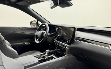 Lexus RX IV рестайлинг, 2025 год, 8 150 000 рублей, 12 фотография