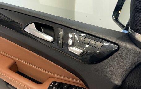 Mercedes-Benz GLS, 2017 год, 5 000 000 рублей, 21 фотография