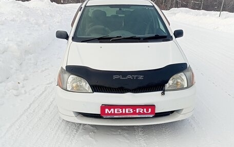 Toyota Platz, 2001 год, 325 000 рублей, 1 фотография