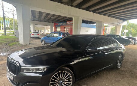 BMW 7 серия, 2019 год, 7 200 000 рублей, 2 фотография