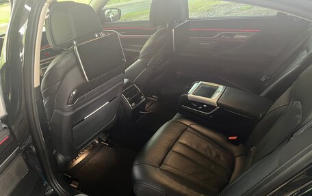 BMW 7 серия, 2019 год, 7 200 000 рублей, 10 фотография