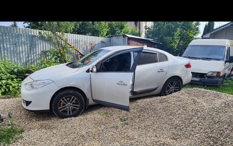 Renault Fluence I, 2012 год, 730 000 рублей, 2 фотография