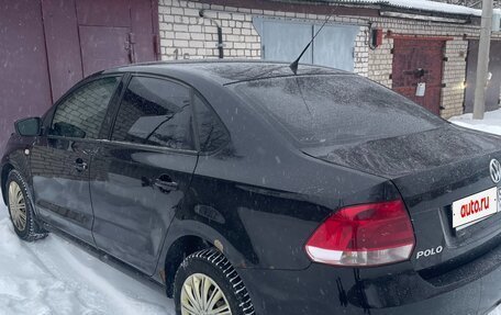 Volkswagen Polo VI (EU Market), 2011 год, 470 000 рублей, 2 фотография