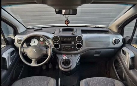 Peugeot Partner II рестайлинг 2, 2018 год, 865 000 рублей, 8 фотография