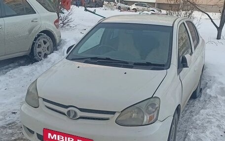 Toyota Platz, 2004 год, 285 000 рублей, 9 фотография