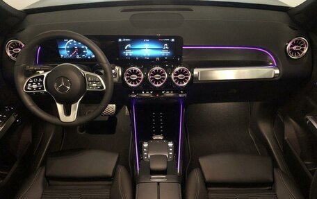 Mercedes-Benz GLB, 2020 год, 4 000 000 рублей, 4 фотография