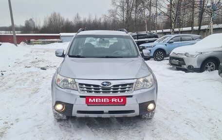 Subaru Forester, 2012 год, 1 090 000 рублей, 2 фотография