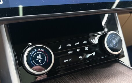 Land Rover Range Rover IV рестайлинг, 2022 год, 16 290 000 рублей, 21 фотография