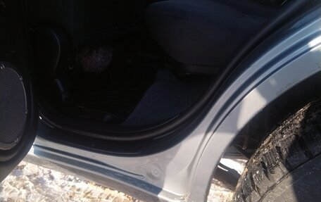 Toyota RAV4, 2004 год, 880 000 рублей, 9 фотография