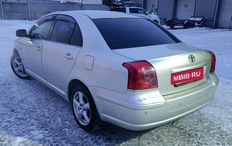 Toyota Avensis III рестайлинг, 2004 год, 800 000 рублей, 6 фотография