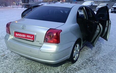 Toyota Avensis III рестайлинг, 2004 год, 800 000 рублей, 3 фотография