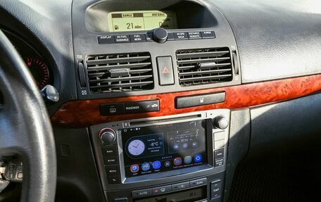 Toyota Avensis III рестайлинг, 2005 год, 728 000 рублей, 14 фотография