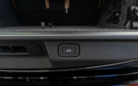 Land Rover Range Rover IV рестайлинг, 2025 год, 23 990 000 рублей, 11 фотография