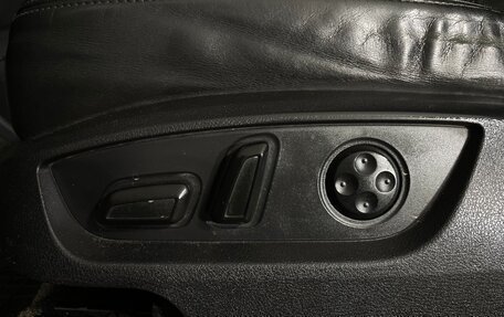Audi Q7, 2006 год, 1 300 000 рублей, 24 фотография