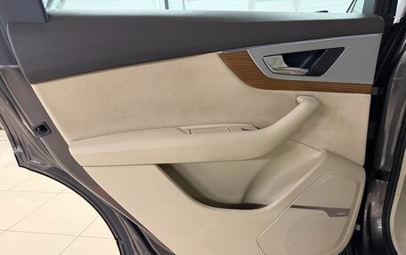 Audi Q7, 2015 год, 3 599 000 рублей, 28 фотография