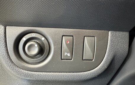 Renault Sandero II рестайлинг, 2014 год, 680 000 рублей, 10 фотография