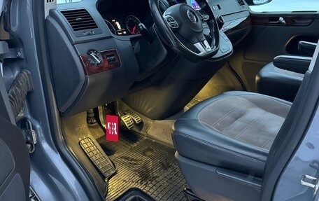 Volkswagen Transporter T5 рестайлинг, 2013 год, 3 190 000 рублей, 17 фотография