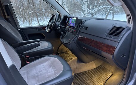 Volkswagen Transporter T5 рестайлинг, 2013 год, 3 190 000 рублей, 20 фотография