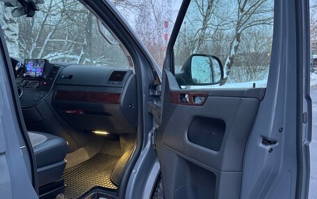 Volkswagen Transporter T5 рестайлинг, 2013 год, 3 190 000 рублей, 21 фотография